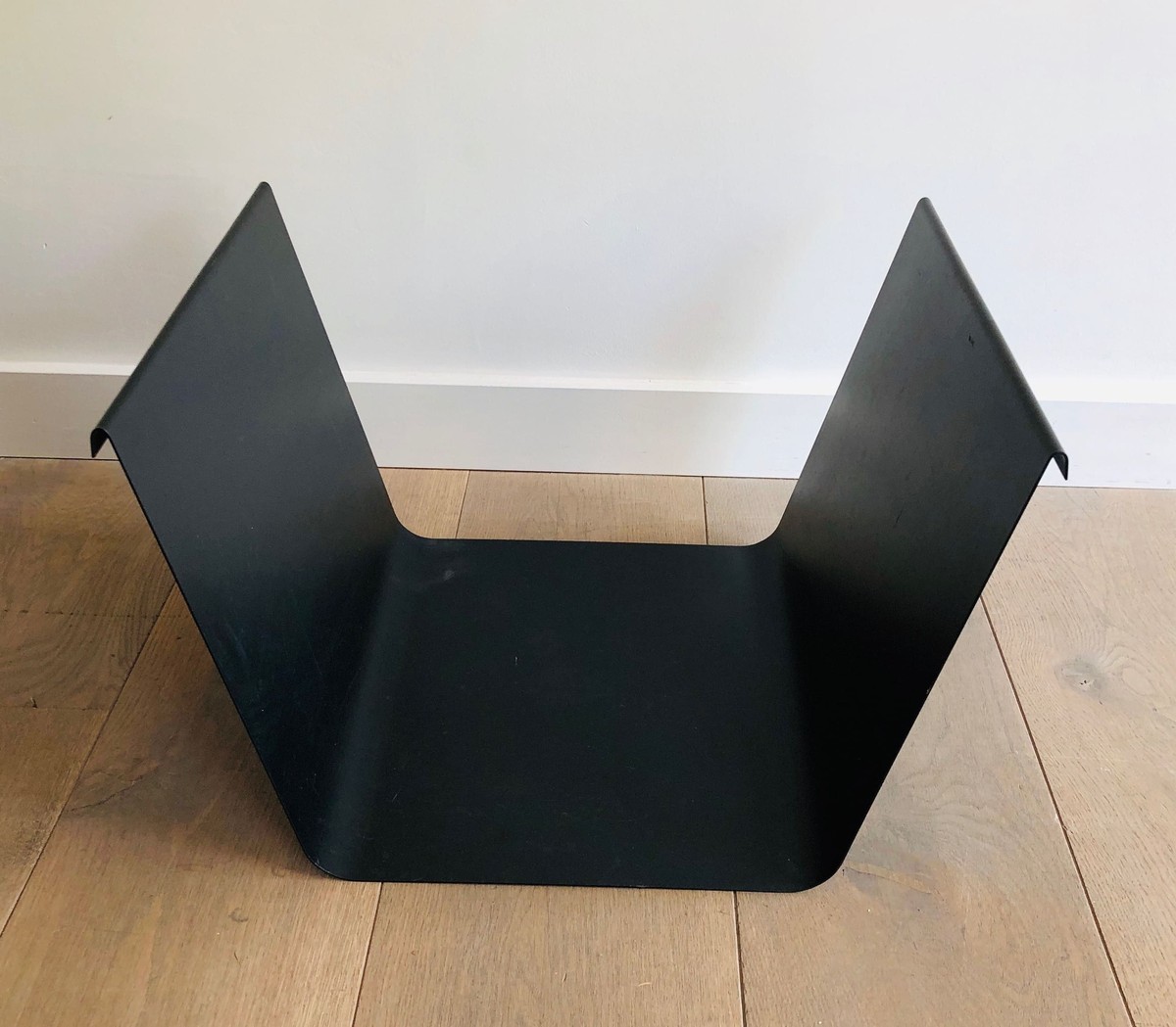 Log Holder In Folded Steel Sheet Lacquered Black And Red. French Work. Circa 1970-photo-5