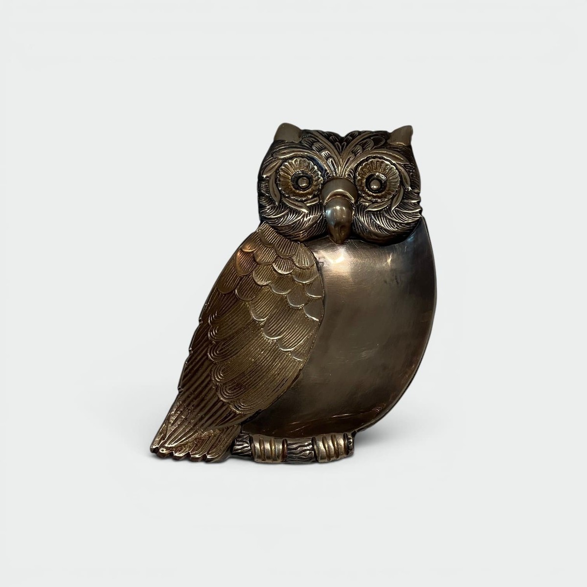 Owl Trinket Dish In Brass With Chased Feather Decor. Italian Work In The Style Of Mauro Manetti