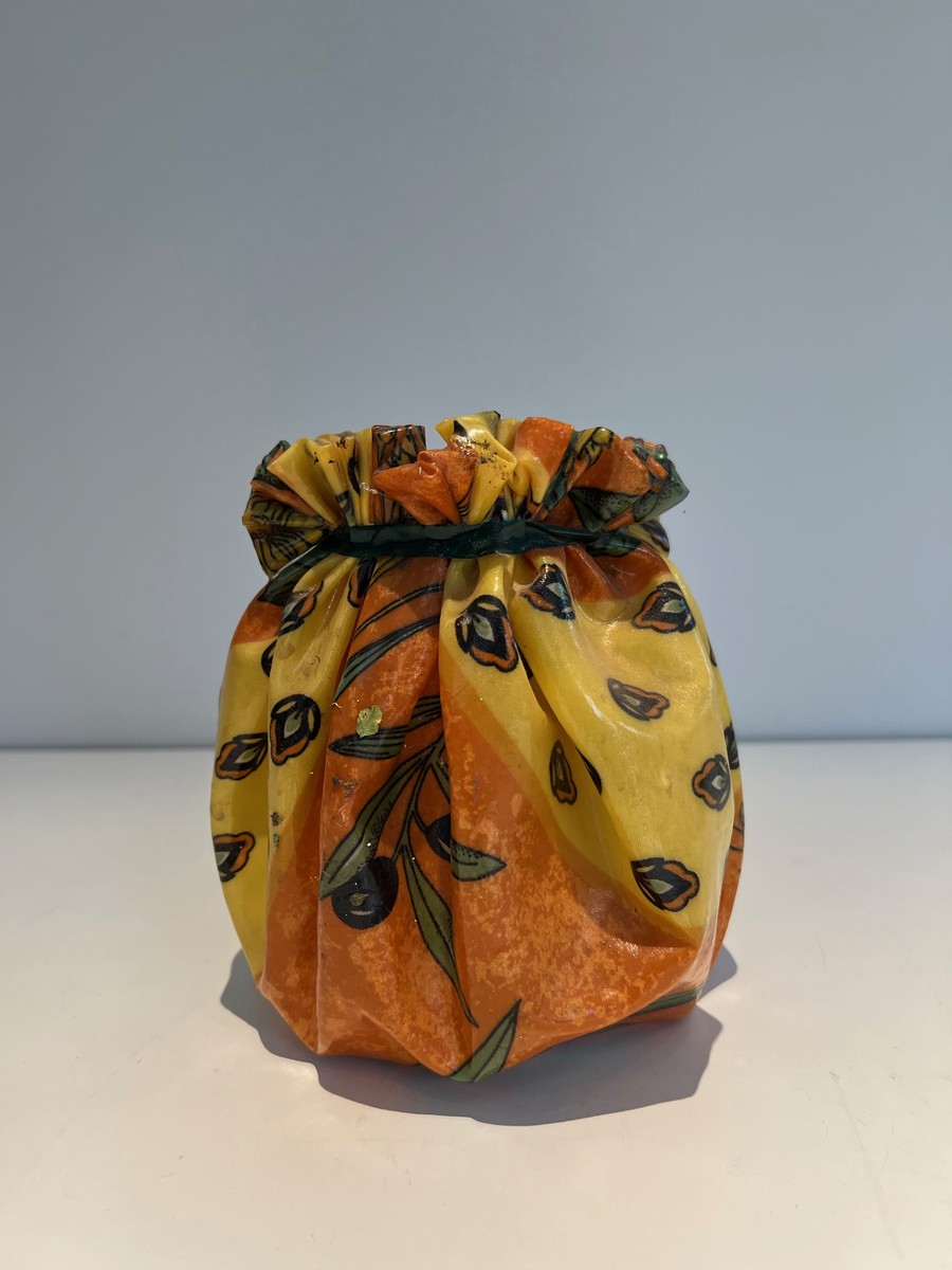 Trompe-l'œil Ceramic Vase In The Form Of A Knotted Sack With Floral Decoration. French Work. Ci-photo-1