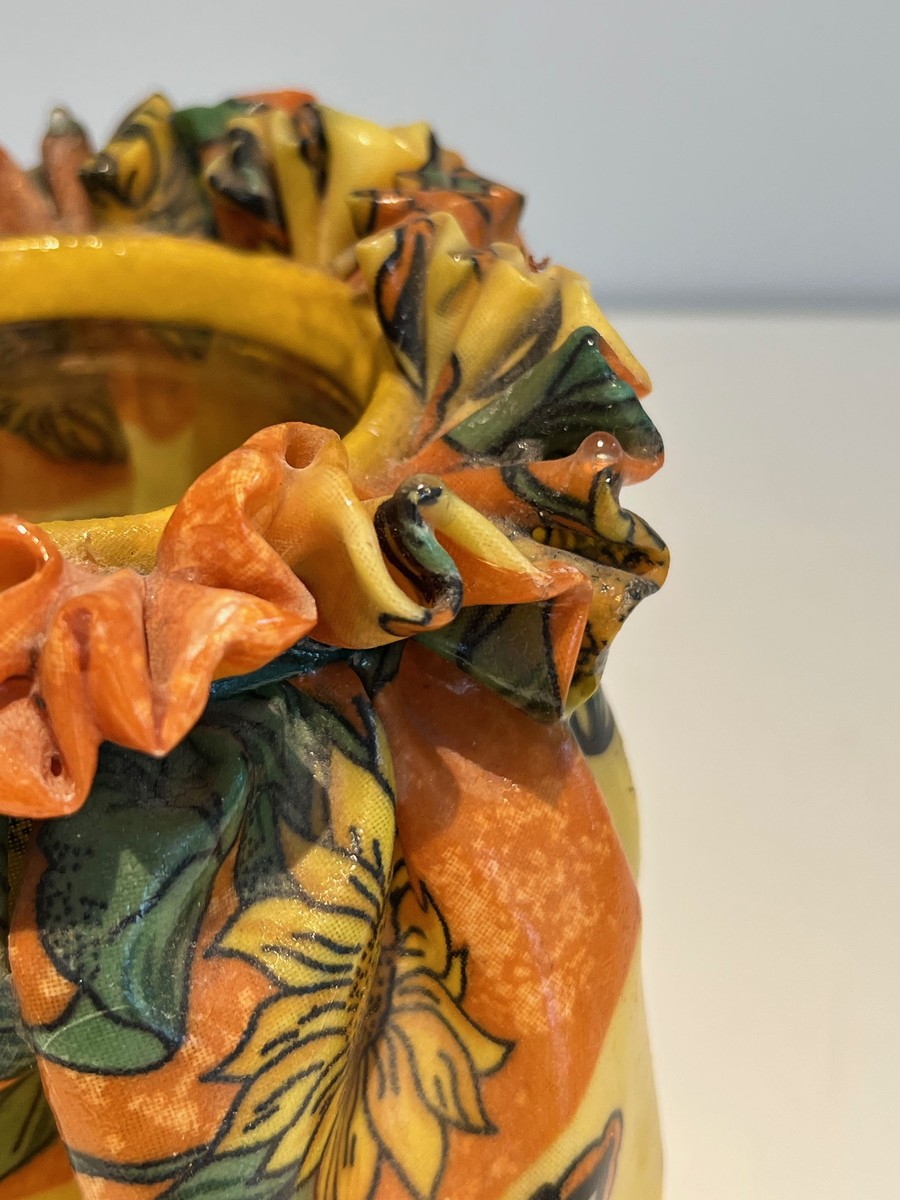 Trompe-l'œil Ceramic Vase In The Form Of A Knotted Sack With Floral Decoration. French Work. Ci-photo-3