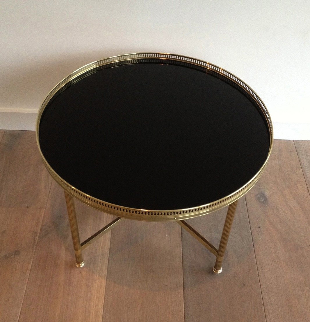 Maison Bagués. Neoclassical Style Round Brass Coffee Table With Black Lacquered Top. Circa 1940-photo-3