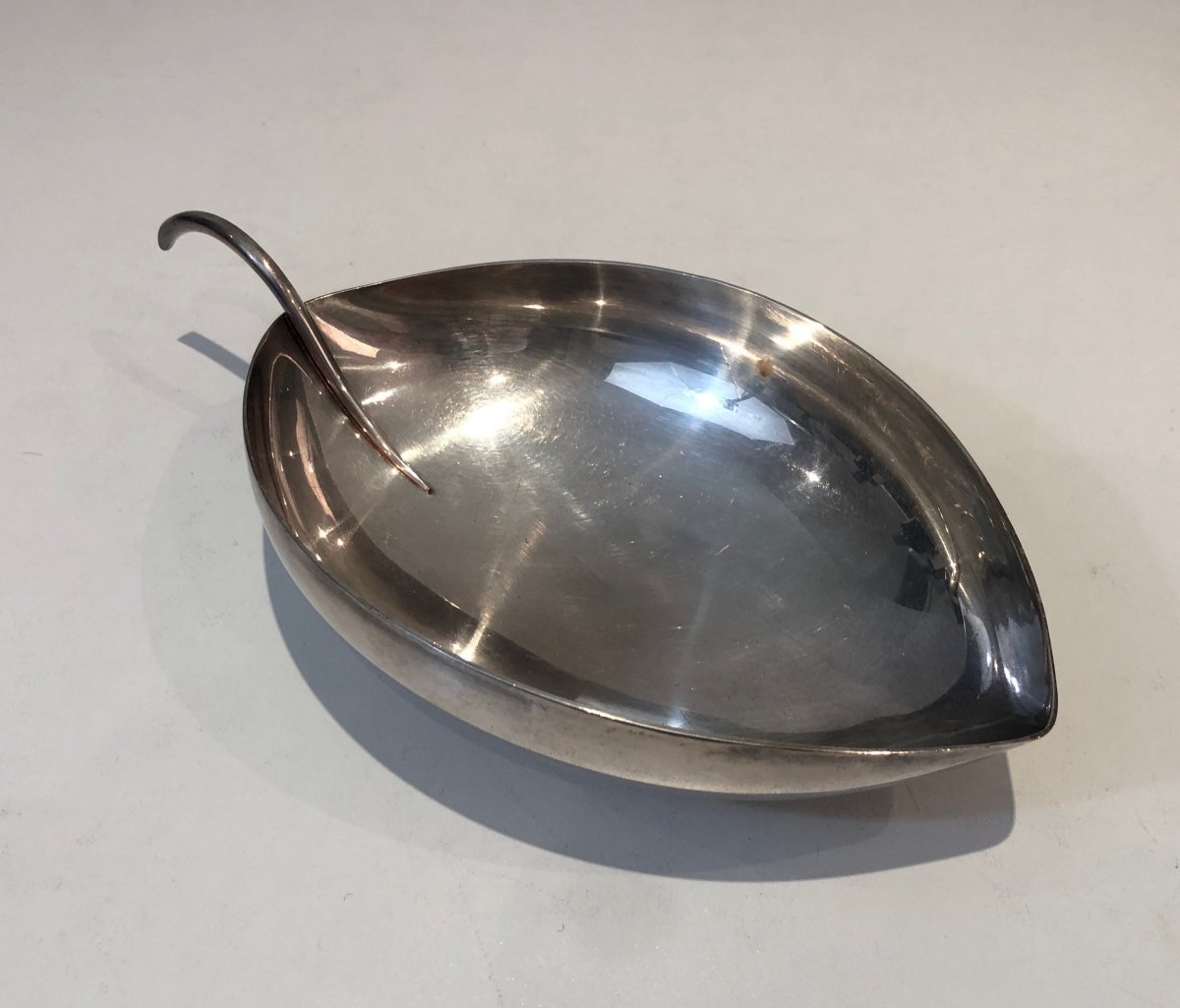 Christofle. Gallia. Silver Plated Leaf Vide-poche. French. Circa 1930-photo-2