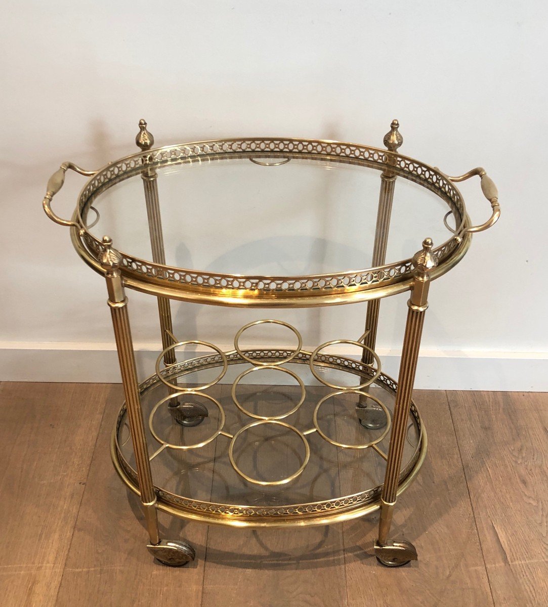 Oval Brass Drinks Trolley With Removable Top Tray And Bottles Holder.  Maison Jansen-photo-8