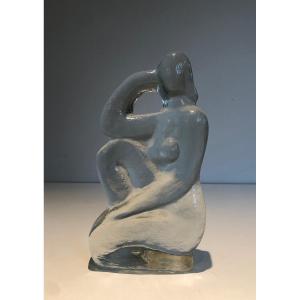 Sculpture En Verre Représentant Une Femme Nue Prenant La Pose. Travail Français Dans l'Esprit A