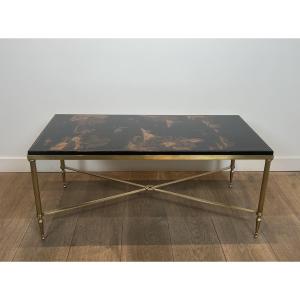 Table Basse de Style Néoclassique en Laiton à Plateau Laqué Représentant des Scènes Chinoisante