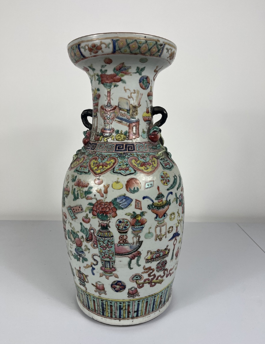Chinese "famille Rose" Porcelain Vase