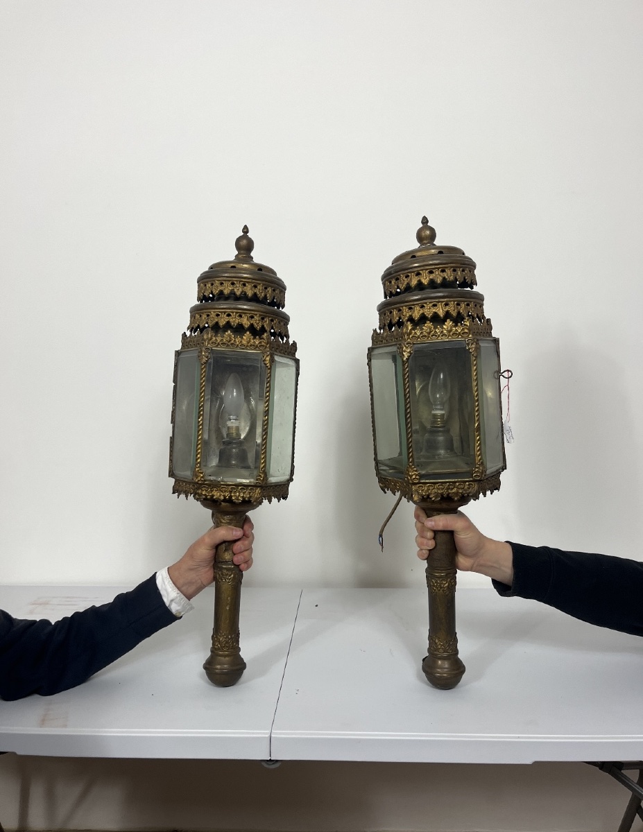 Pair Of Carriage Lanterns-photo-2