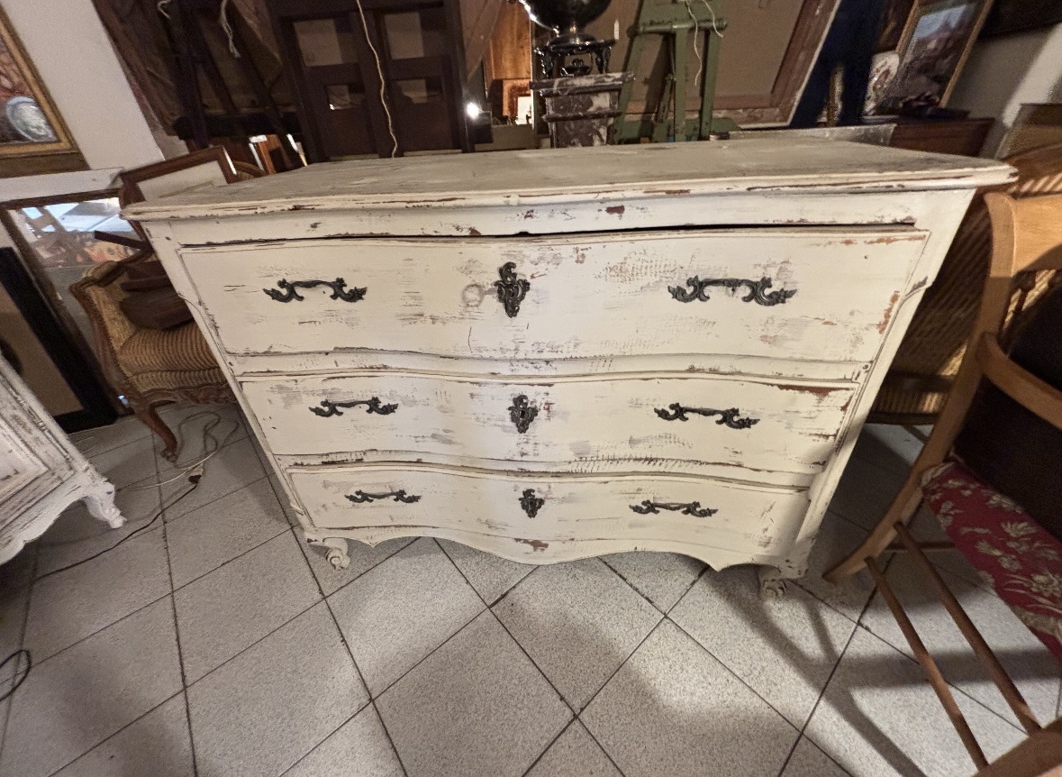 Curved Chest Of Drawers