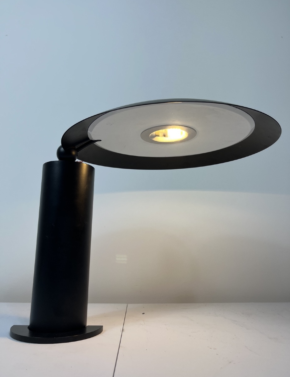 Lampe design attribuée à Jean-Michel Wilmotte