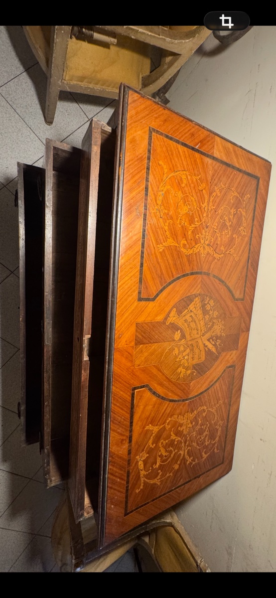 Commode italienne du XVIIIe siecle en marqueterie-photo-4