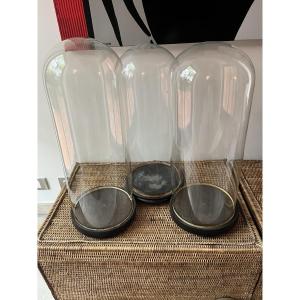 3 cloches en verre soufflé, 19e