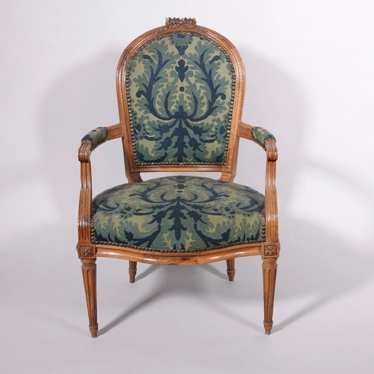 Série de six  fauteuils cabriolets Louis XVI -photo-1