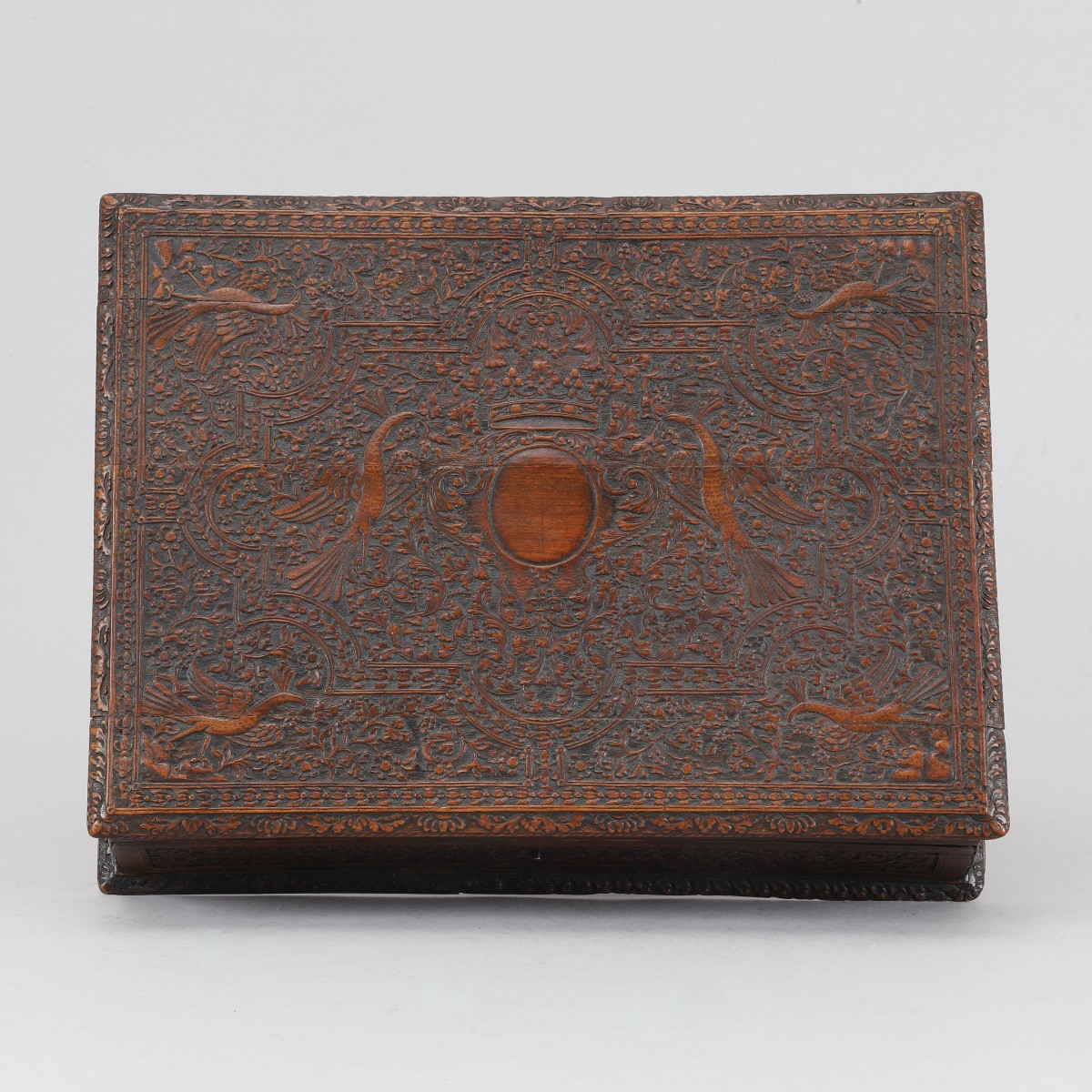 Coffret en bois de Sainte Lucie