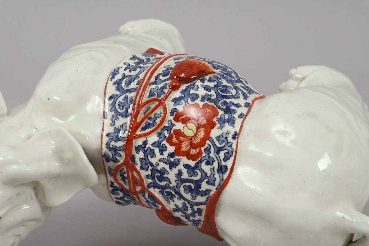 Eléphant à trompe levée en porcelaine de Samson-photo-5