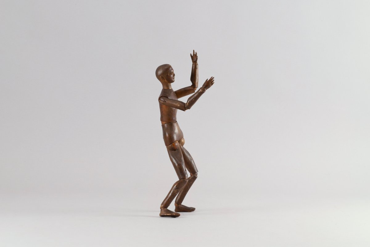 Wooden Painter's Dummy-photo-2
