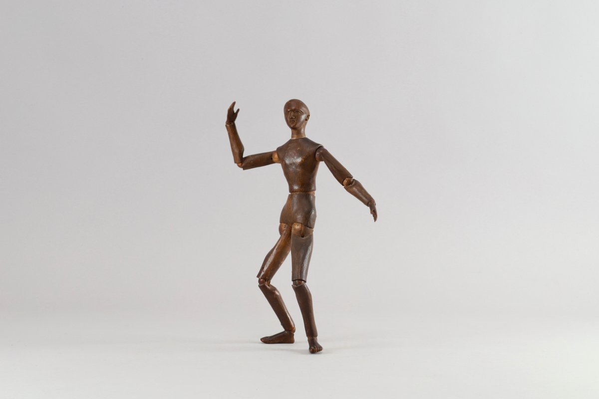 Wooden Painter's Dummy-photo-2