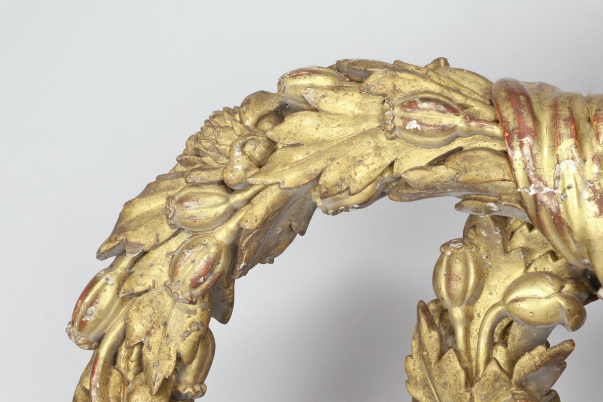 Golden Carved Wooden Garland-photo-3