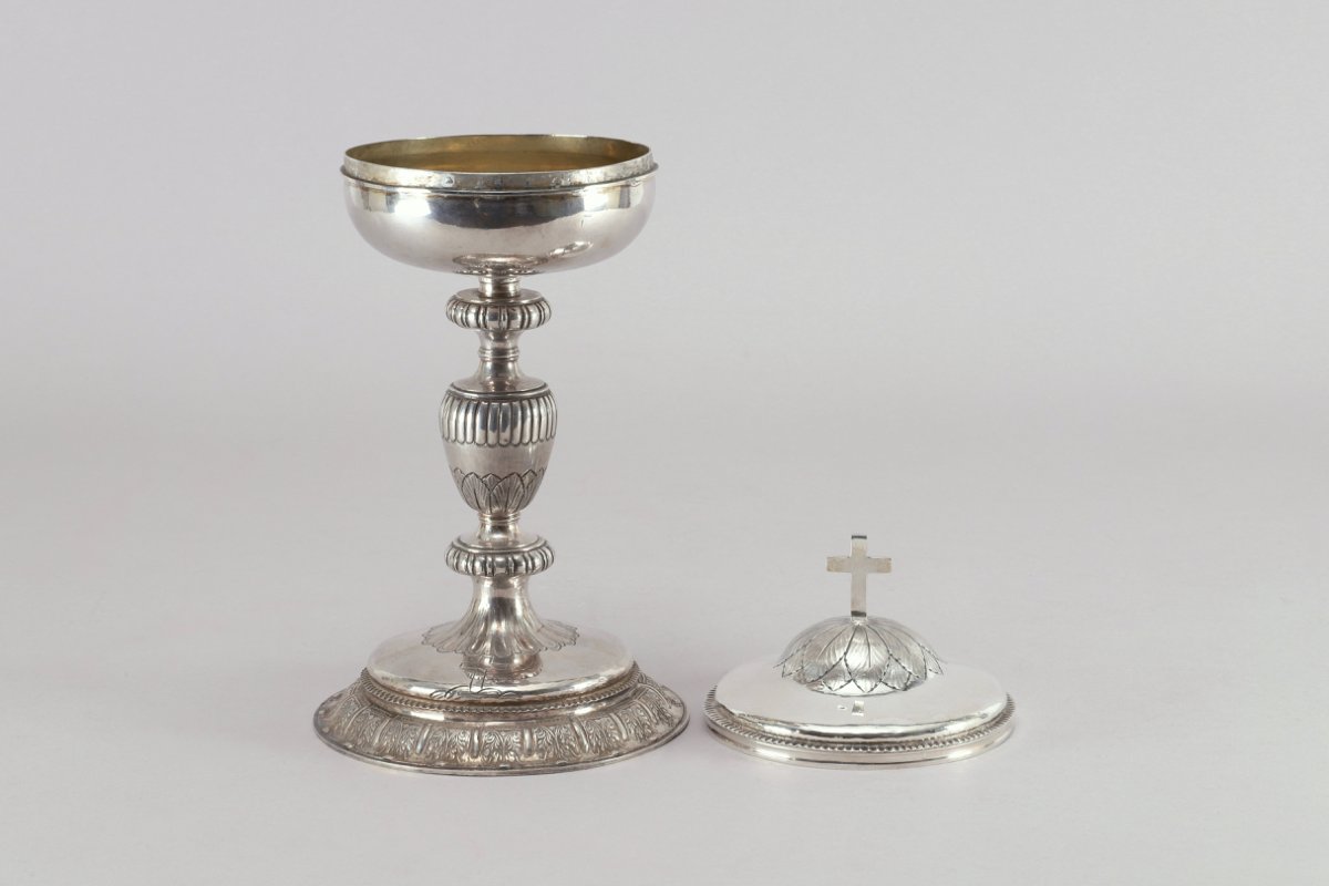 Silver Ciborium-photo-2