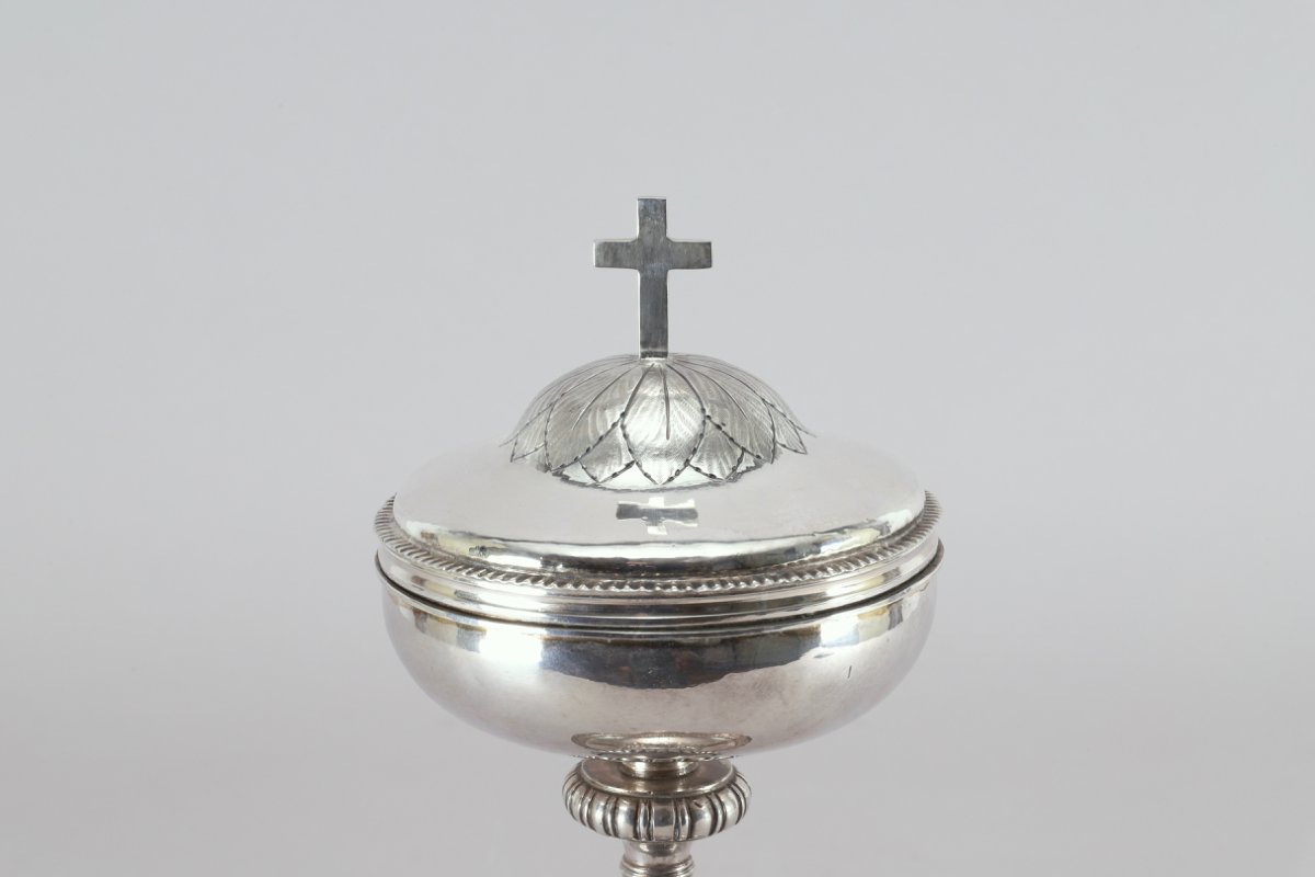Silver Ciborium-photo-4