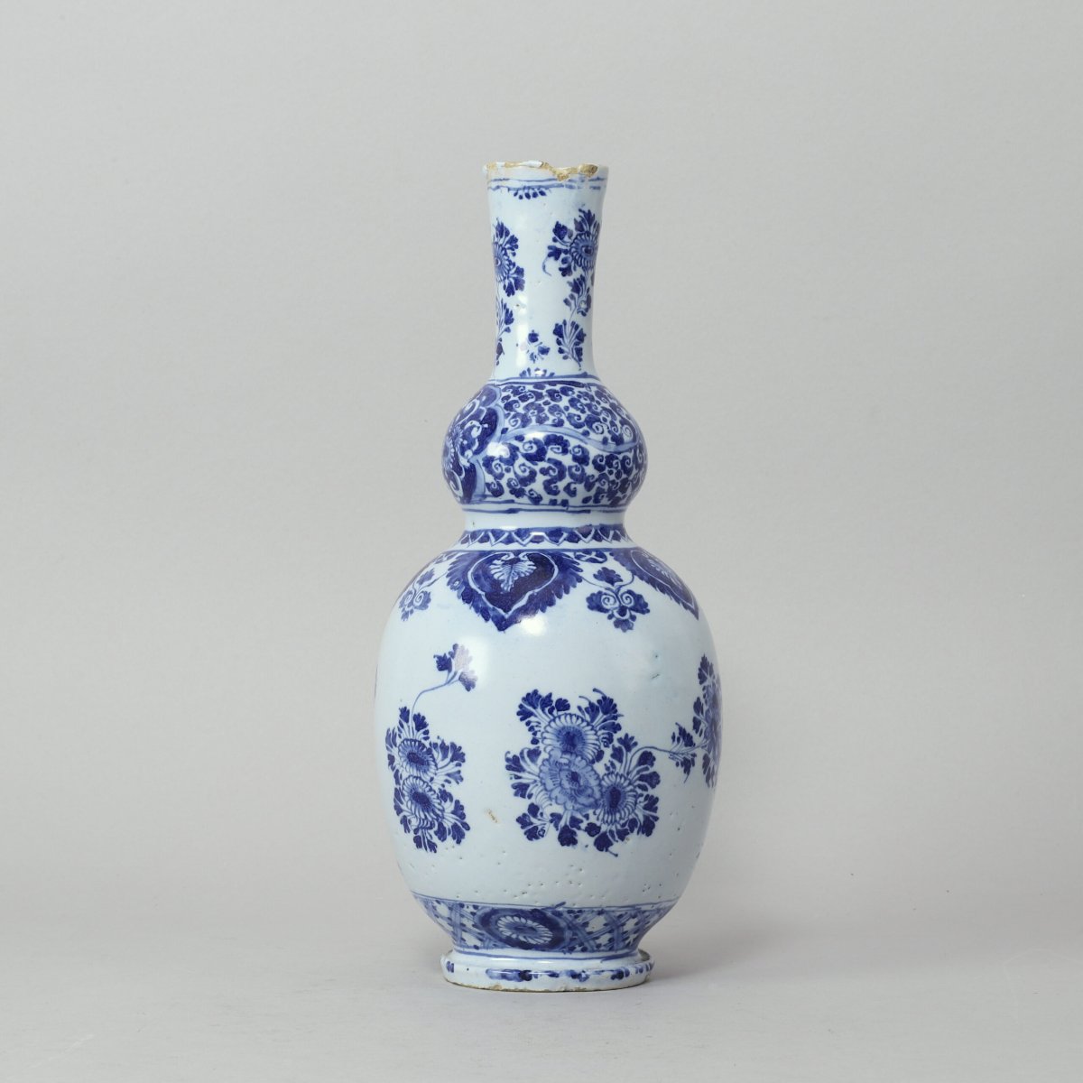 Vase en faïence de Paris