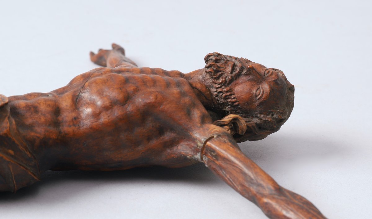 Carved Wooden Christ -photo-3
