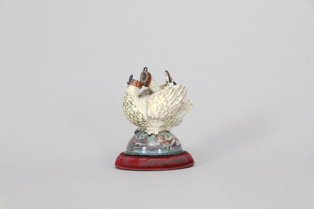 Swan-shaped Perfume Bottle-photo-4