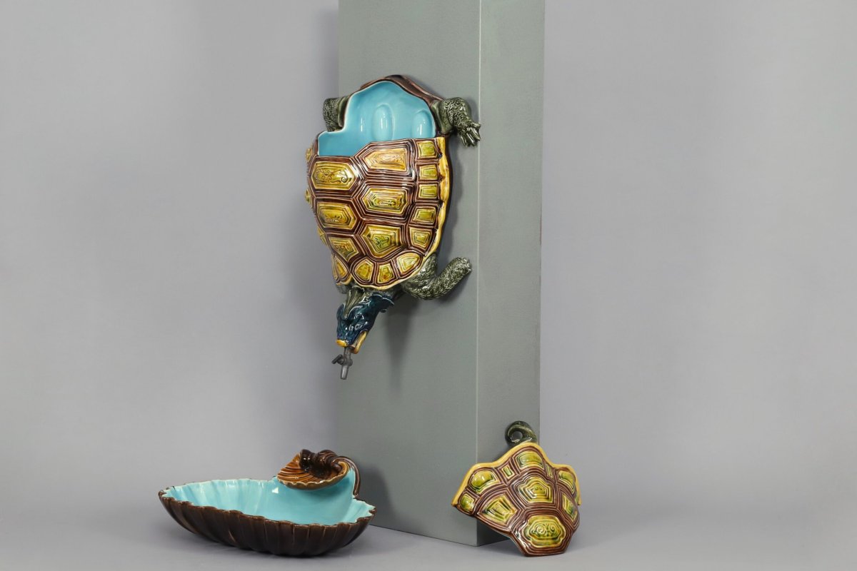 Turtle Wall Fountain — Sarreguemines Porcelain-photo-3