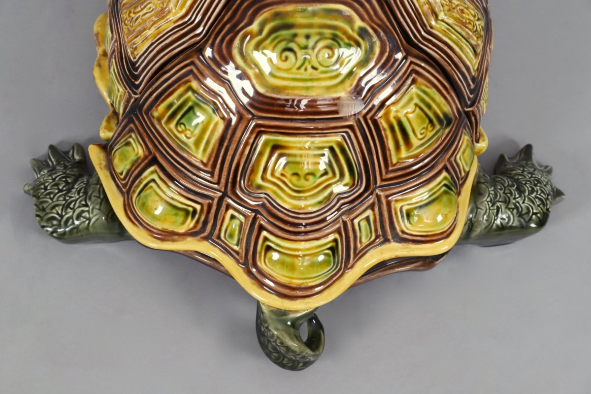 Turtle Wall Fountain — Sarreguemines Porcelain-photo-4