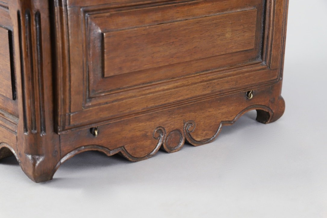 Foot Warmer Cabinet-photo-2