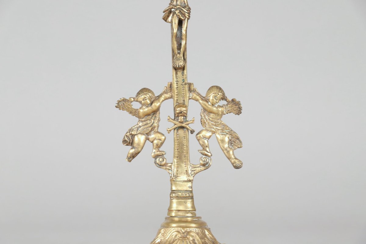 Crucifix en laiton-photo-1