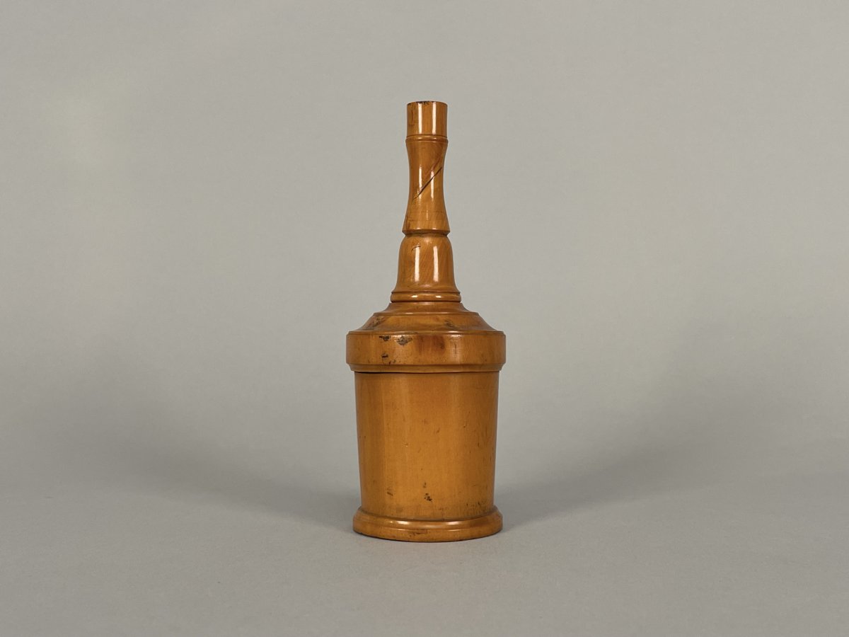 Turned-wood Talc Shaker, Early 20th Century-photo-2