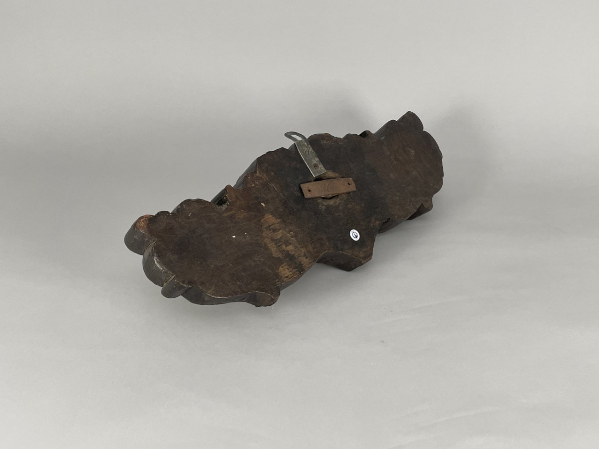 A Carved Fruitwood Cask Lock, Second Half Of The 18th Century.-photo-2