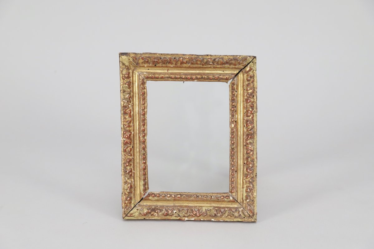 Paire de cadres Louis XIII, bois sculpté doré-photo-2
