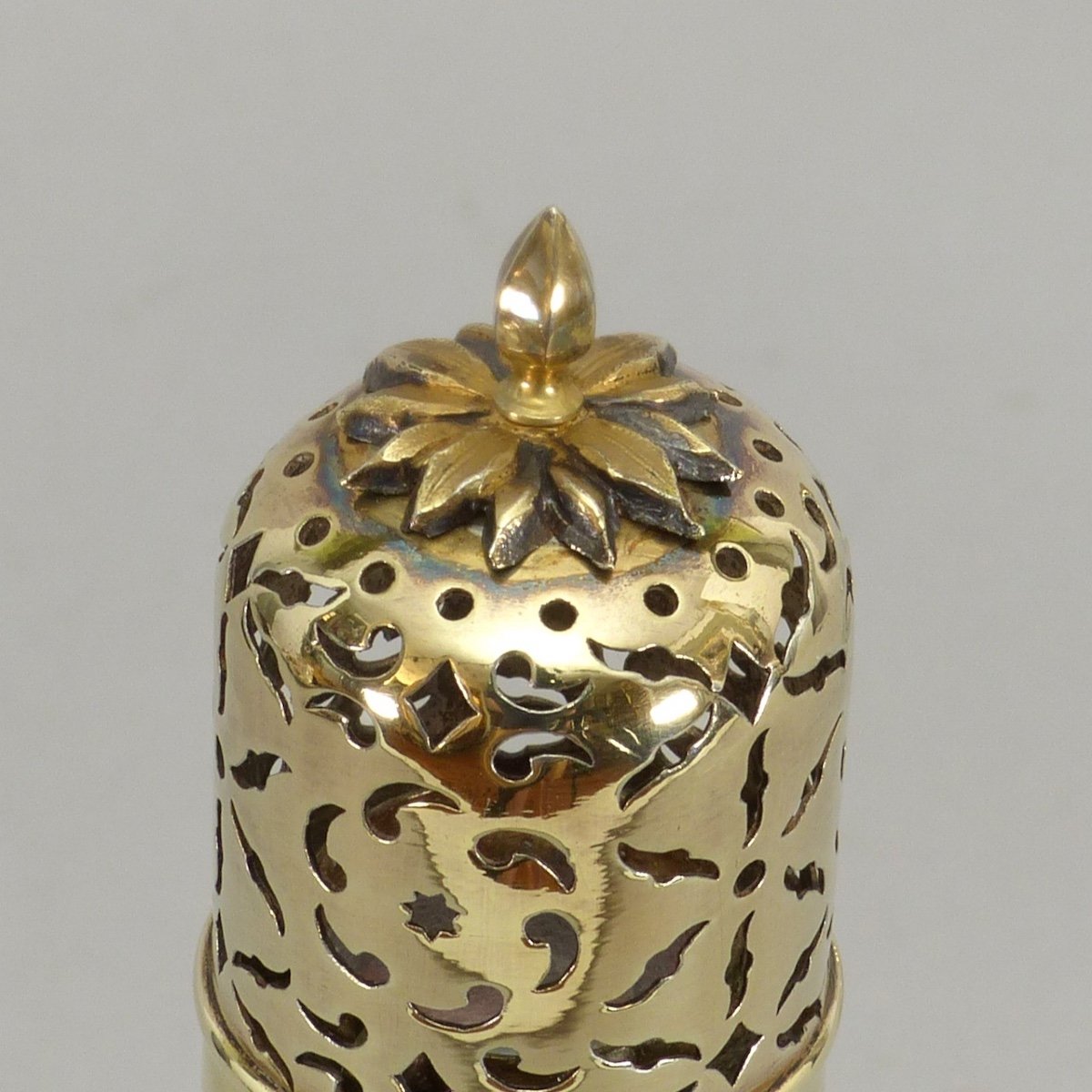 Pair Of Saint-petersburg Crystal Sugar Casters-photo-4