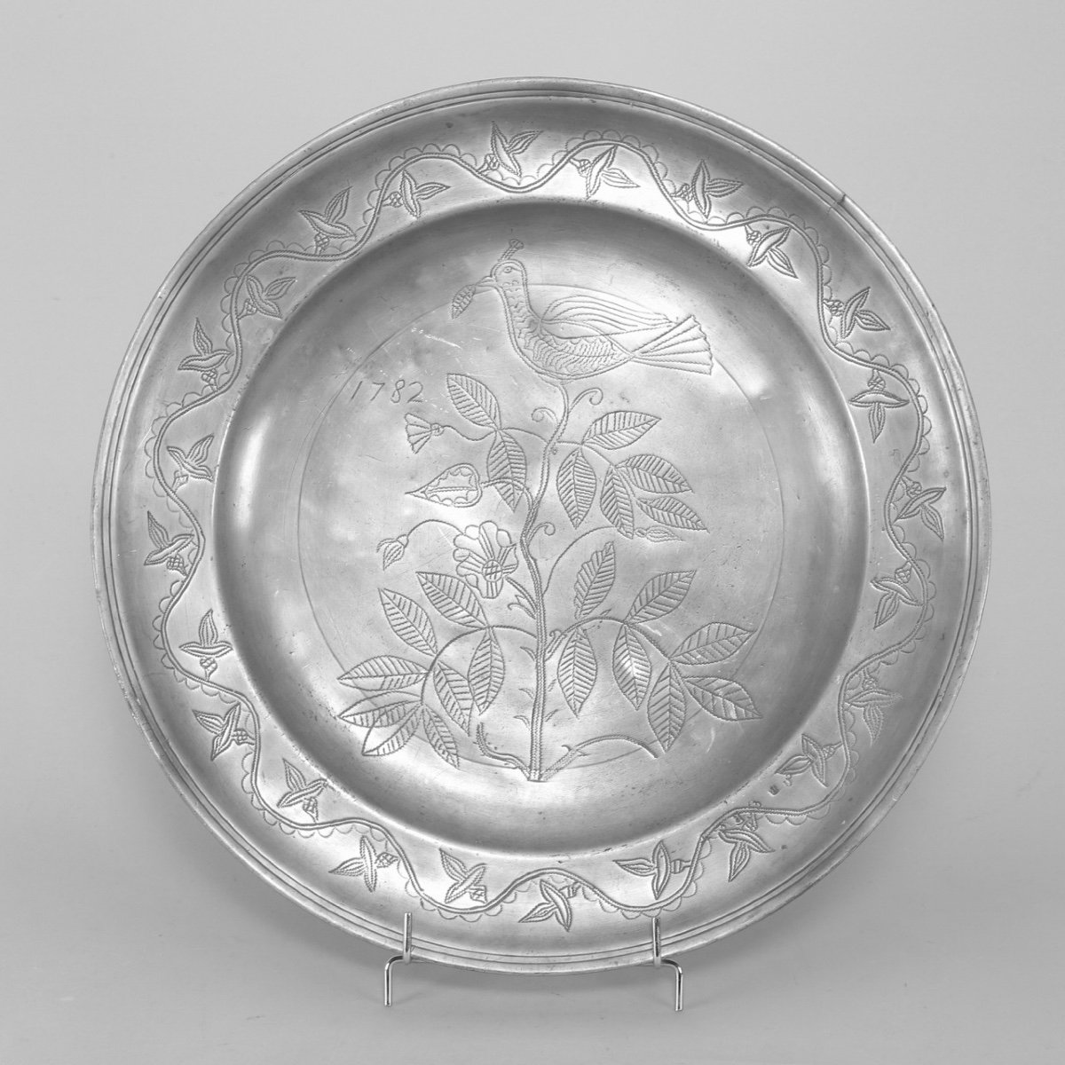 Abbeville Pewter Round Engraved Dish