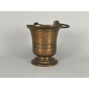 Seau à eau bénite en bronze, Lorraine, XVIIIe