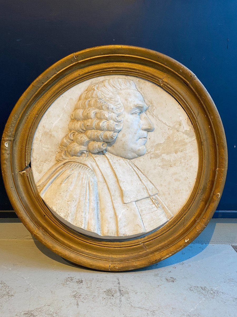 Large Plaster Medallion Representing An 18th Century Magistrate