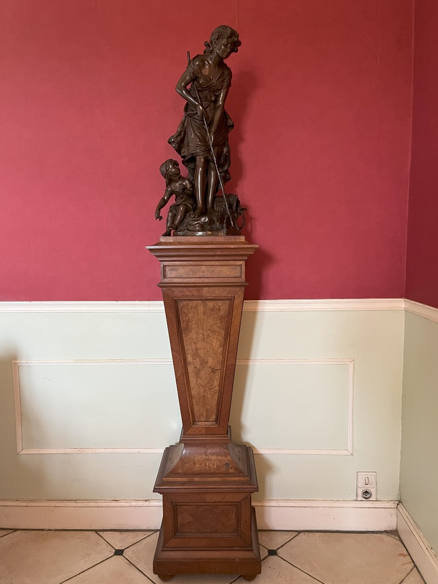 Bronze à patine brune-Hippolyte François Moreau-La pêcheuse de crevettes-photo-5
