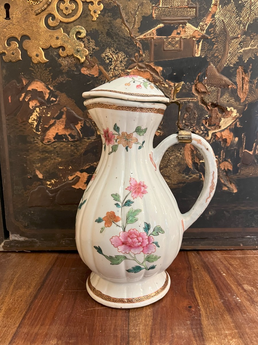 Porcelain Jug From China - East India Company - Famille Rose, 18th Century