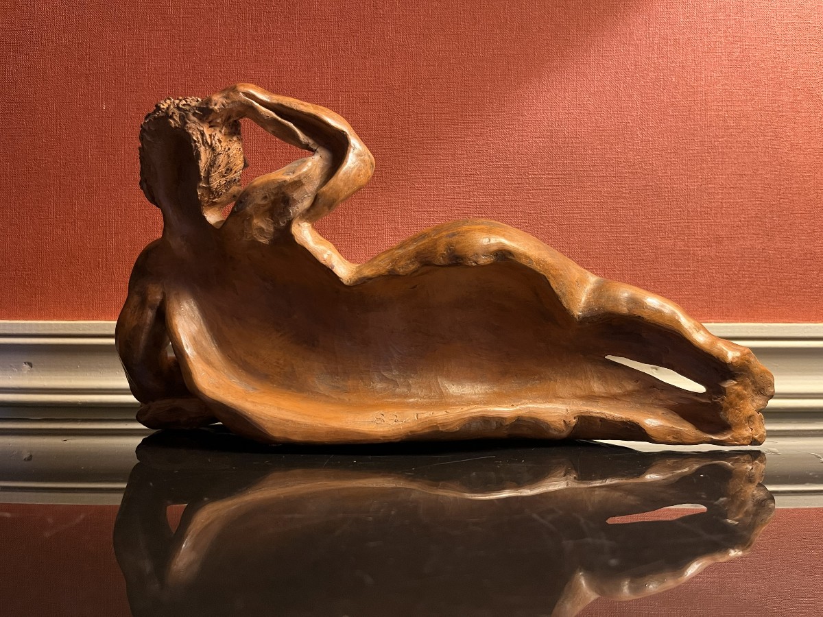 Terracotta Sculpture, Reclining Woman, Signed M Ferrero And Dated 83-photo-1