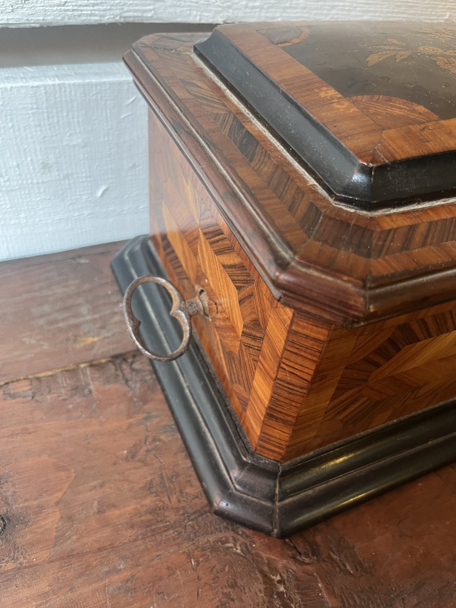 Wood Veneer Music Box, 19th Century-photo-3