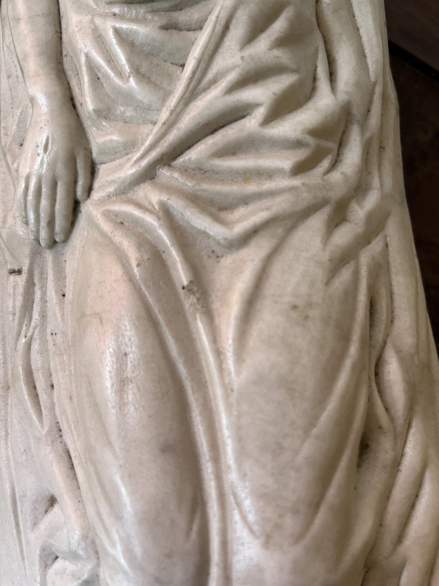 17th-century Marble Sculpture Of Christ Recumbent-photo-2