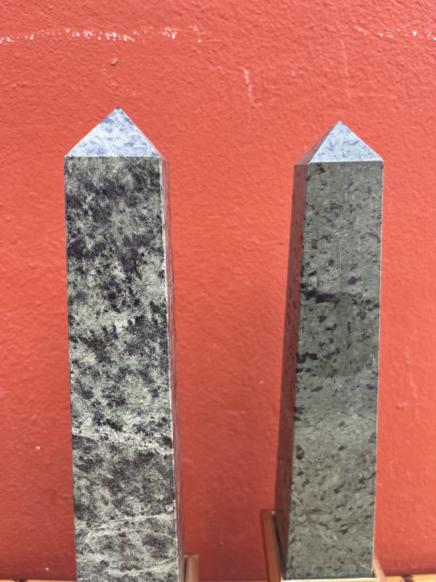 Pair Of Obelisks Made Of Sea-green Marble And Gilded Bronze, 20th Century -photo-2