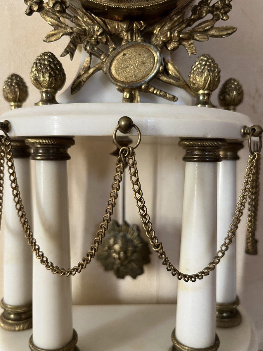 Louis XVI-style Clock In White Marble And Gilded Bronze, Late 19th Century-photo-4