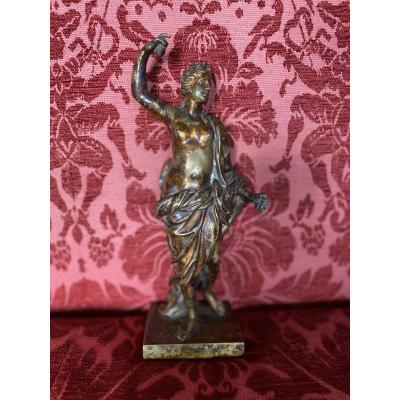 Bronze doré, Femme laurée époque Louis XIV