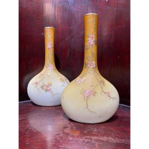 Paire de vases en verre à décor Japonisant vers 1910