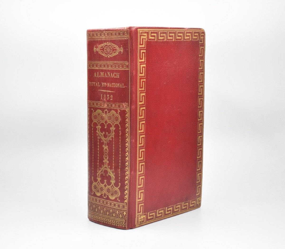 Antique Book: Royal And National Almanac 1832 Beautiful Binding-photo-2