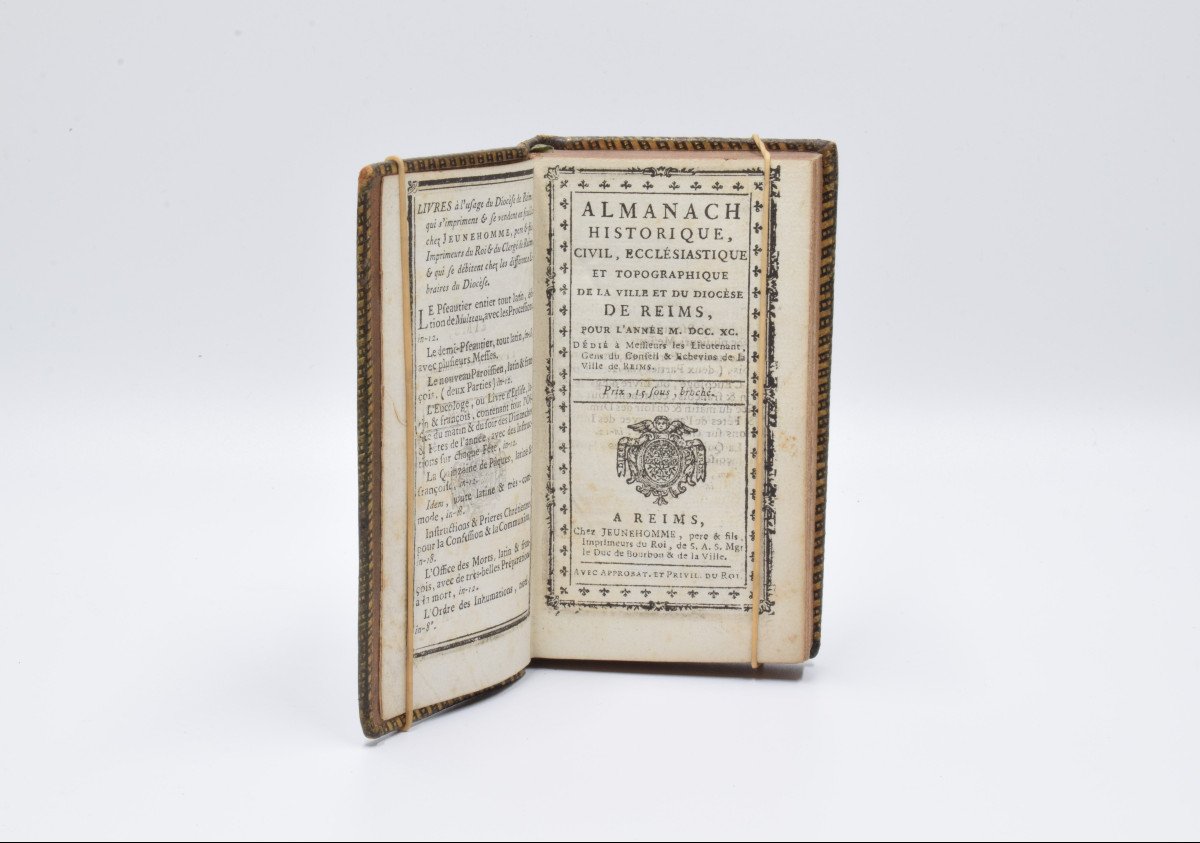 Antique Book: Almanac Of The City And Diocese Of Reims 1790 Moroccan Binding With Arms-photo-2