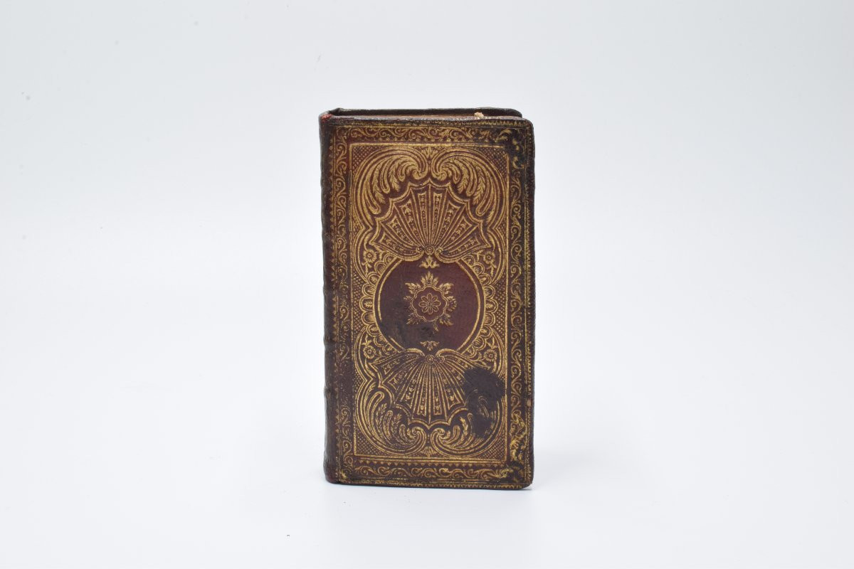 Livre Ancien : Etrennes Spirituelles Dédiées Aux Dames 1749 Reliure A l'Eventail-photo-1