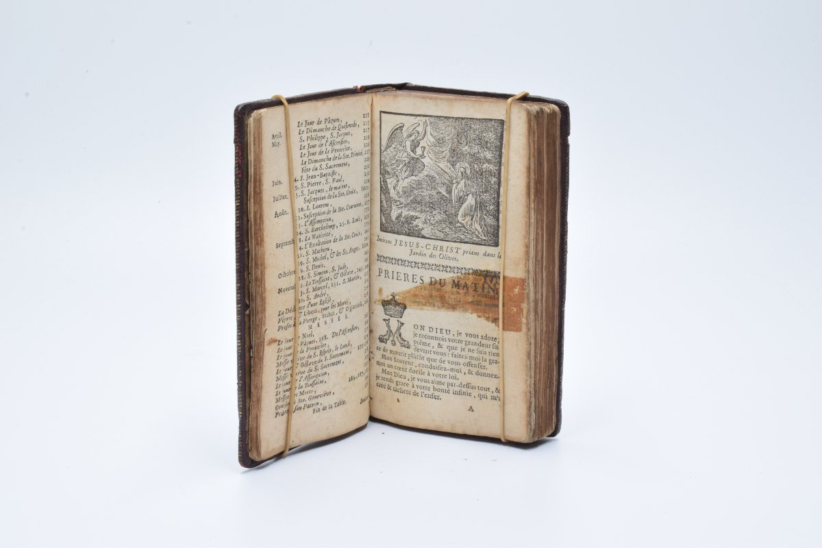 Livre Ancien : Etrennes Spirituelles Dédiées Aux Dames 1749 Reliure A l'Eventail-photo-2